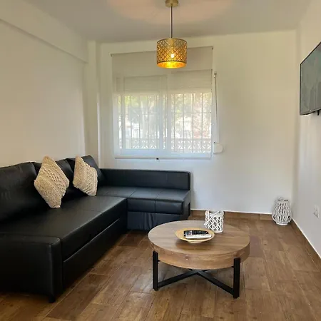 Gaviotas アパート トレモリノス